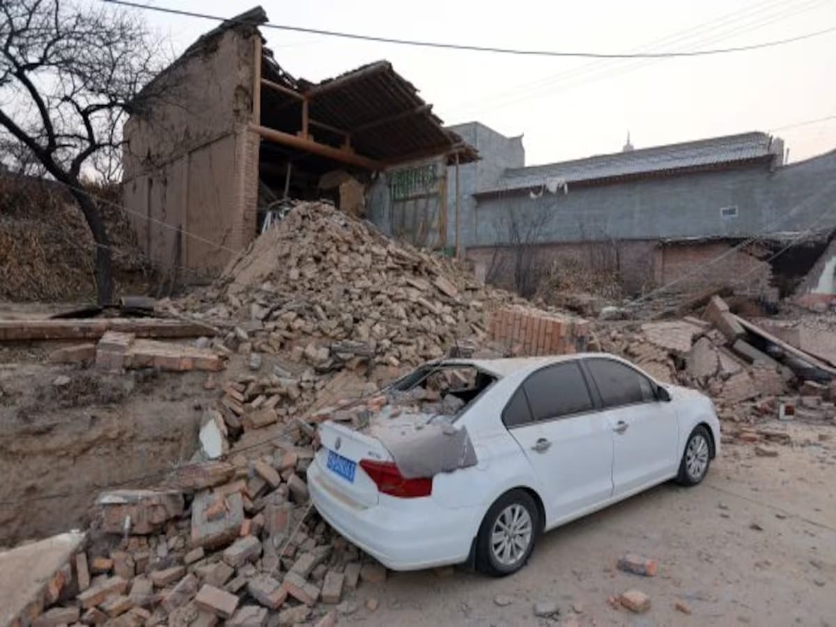 Deadly Earthquake in Northwest China Claims Over 100 Lives Amidst Harsh Winter