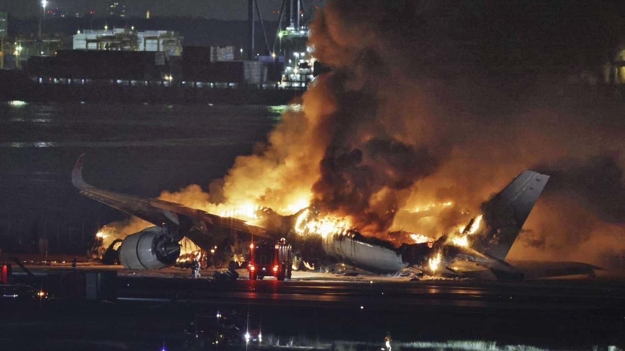Fatal Collision at Tokyo's Haneda Airport: 5 Dead in Runway Accident