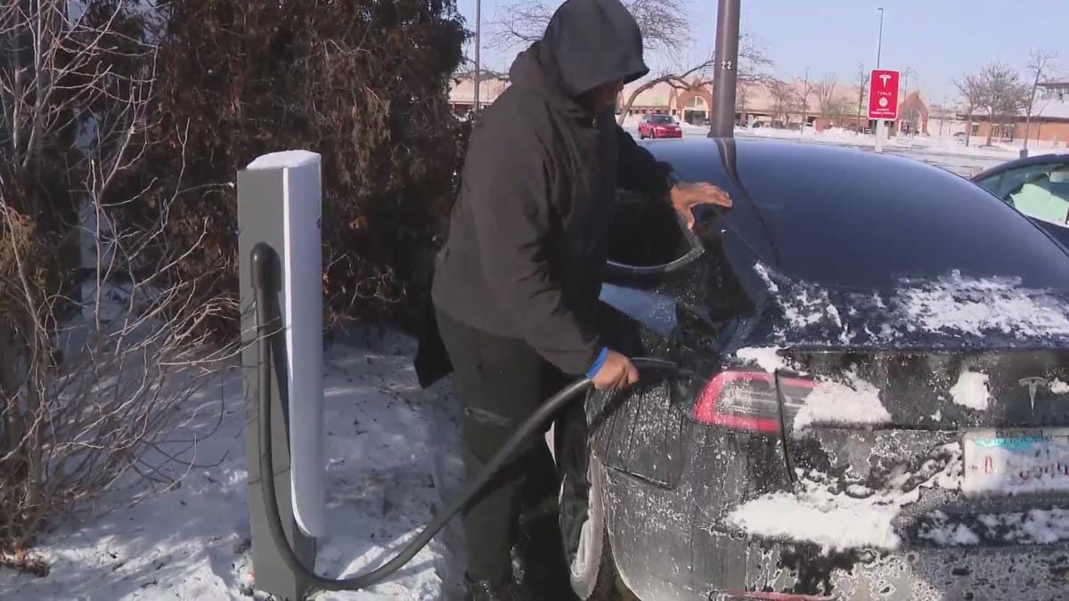 Winter Freeze Challenges EV Drivers with Battery Woes and Long Lines