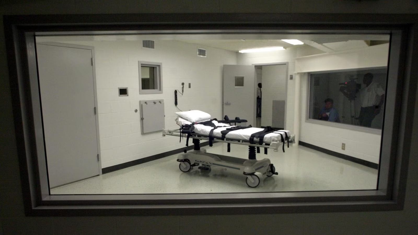 Inmate Appeals to Block U.S.'s First Nitrogen Gas Execution